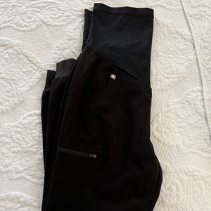 Black FIGS scrubs joggers